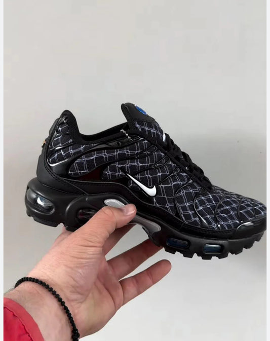 Nike tuned 1